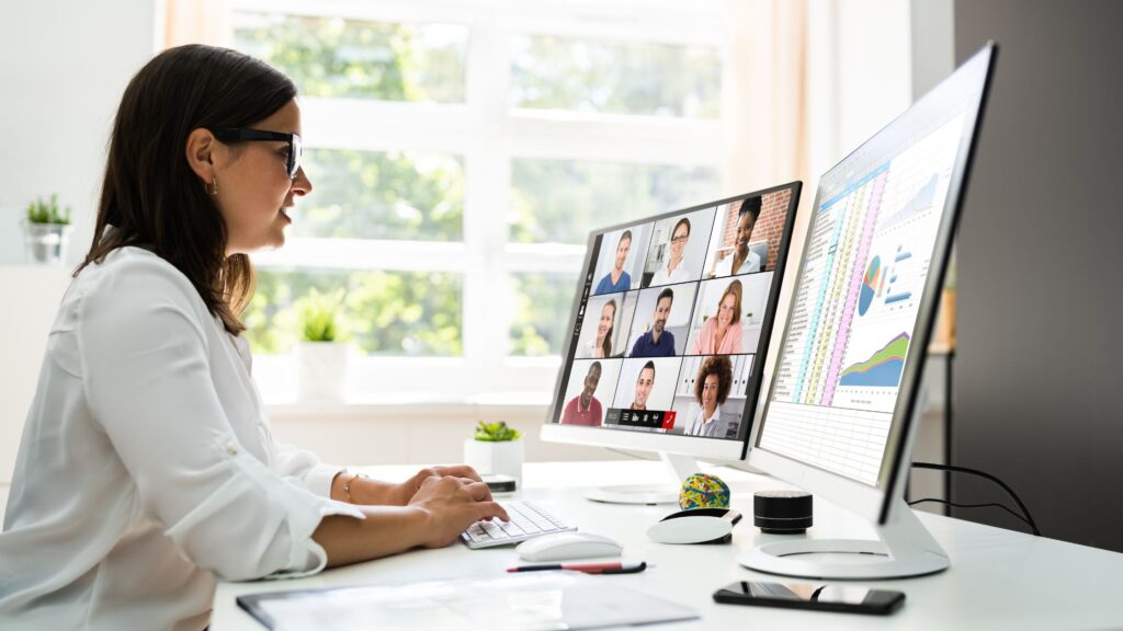 Jak uspořádat svůj první webinář